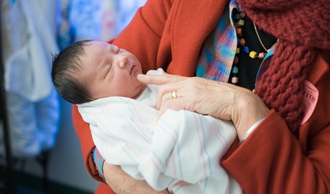 6 rules for visiting a newborn maternity and infant family